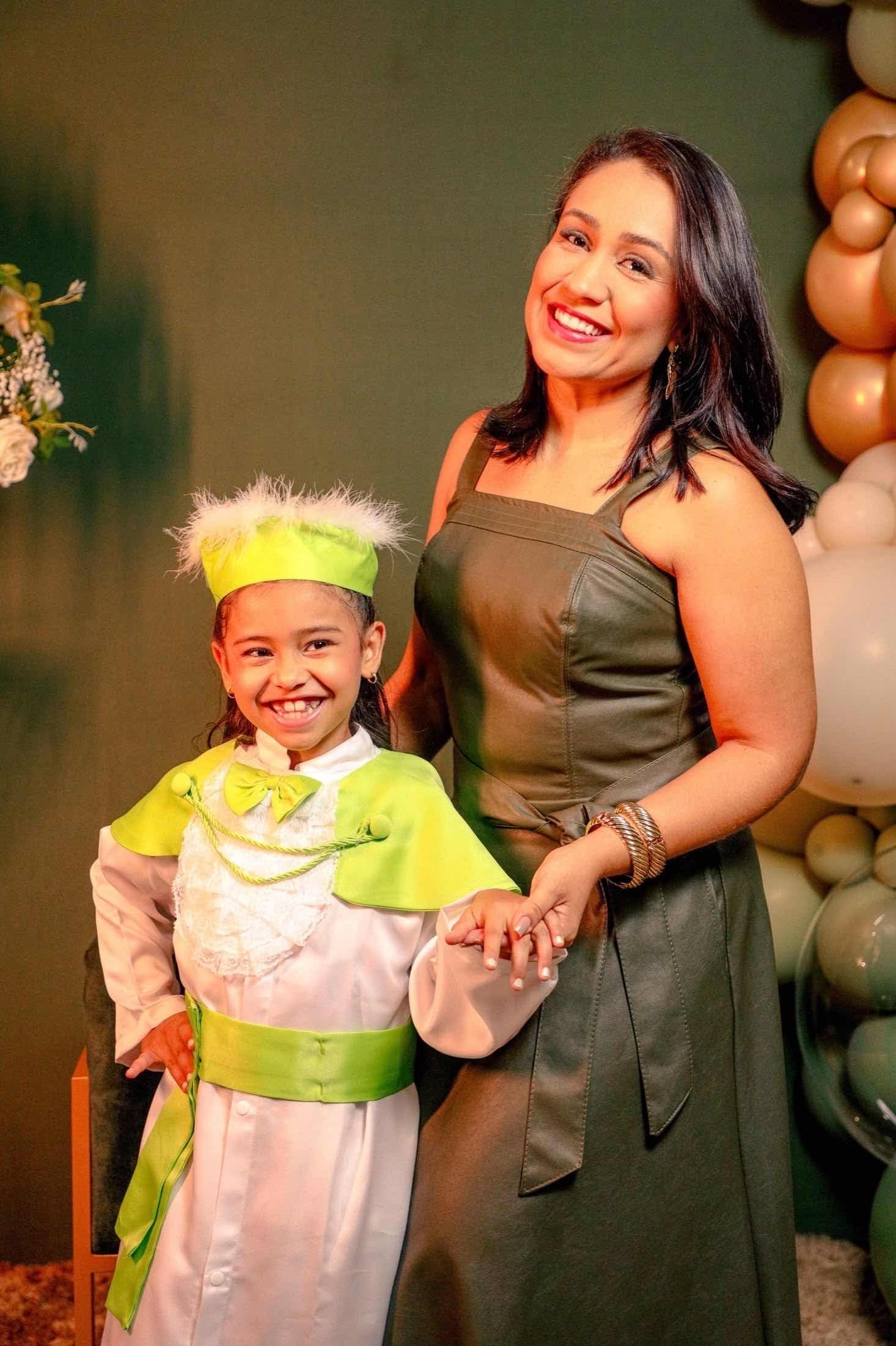 Aluna com mãe